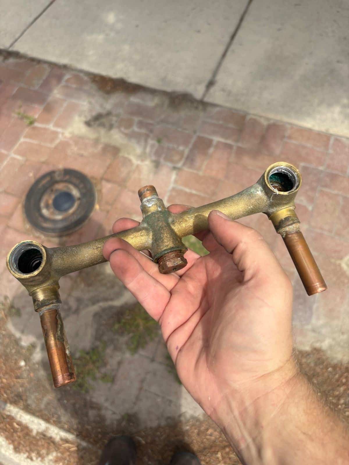 Moen single-handle shower valve upgrade in Sandy